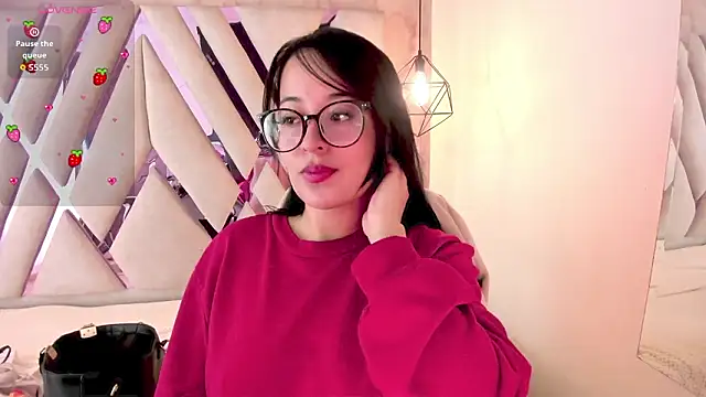 Lovely-martina online show from 02/10/26, 12:53