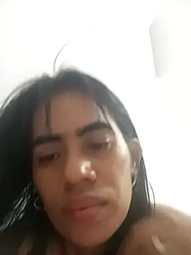 Snapshot of VALERIADANIELS chatting on 12/16/25, 08:52 VALERIADANIELS online show from 12/16/25, 08:52