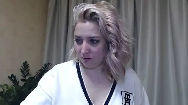 sweetpussy13 online show from 01/26/25, 07:21