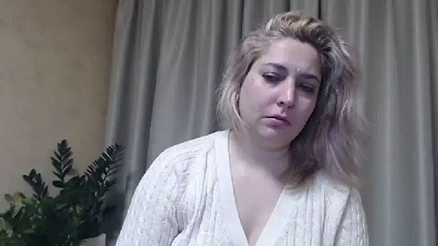 sweetpussy13 online show from 02/01/25, 07:05