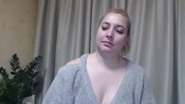 sweetpussy13 online show from 02/05/25, 10:08