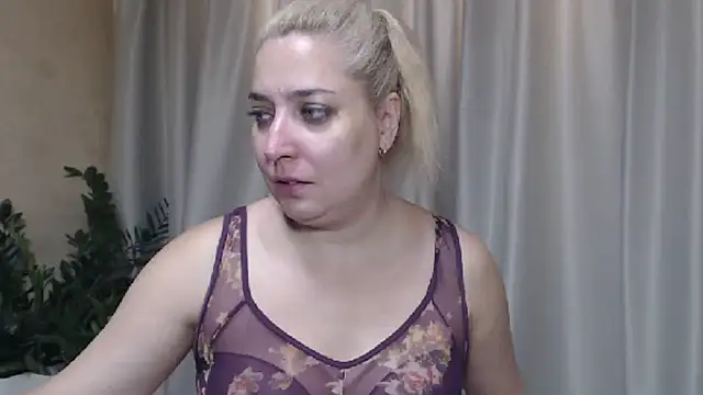 sweetpussy13 online show from 09/20/25, 05:52