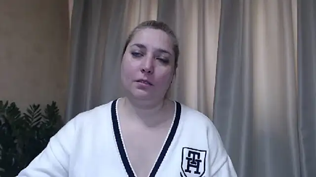 sweetpussy13 online show from 03/11/26, 07:14