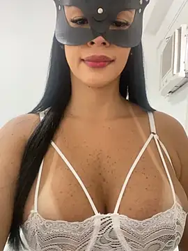 Snapshot of Anna2026_ chatting on 04/25/26, 02:47 Anna2026 online show from 04/25/26, 02:47