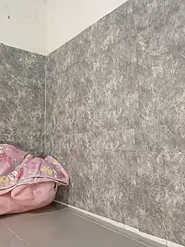 Snapshot of lavi-cute chatting on 02/03/26, 04:32 lavi-cute online show from 02/03/26, 04:32