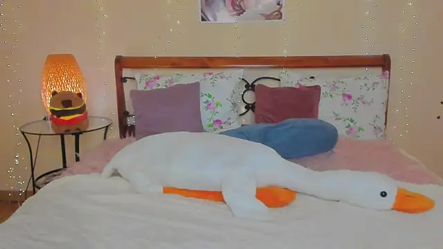 miya soft online show from 07/08/26, 03:16
