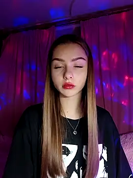 BitterPeach online show from 12/22/25, 05:43