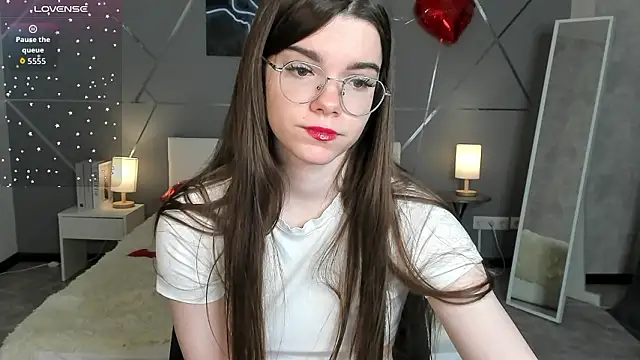 miss  evelyne online show from 02/24/26, 01:25