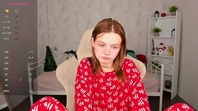 Snapshot of KianaVision chatting on 01/08/26, 06:26 KianaVision online show from 01/08/26, 06:26