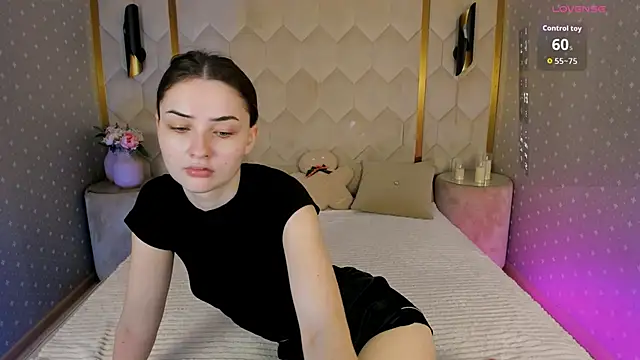 LissieVibes online show from 02/25/26, 01:43