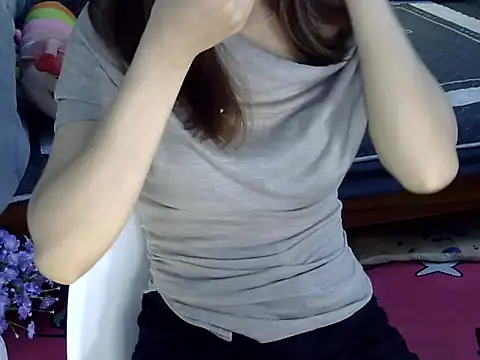 Snapshot of Chichi_86 chatting on 04/06/26, 11:49 Chichi 86 online show from 04/06/26, 11:49
