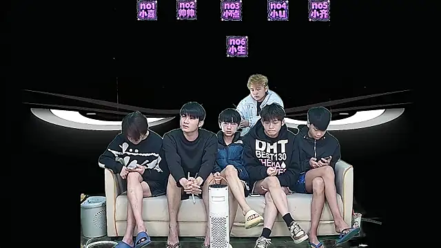 Snapshot of yujiannanpu chatting on 01/06/26, 02:59 yujiannanpu online show from 01/06/26, 02:59