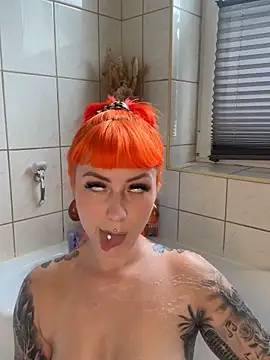 ScarletVixenLive online show from 05/21/26, 02:46