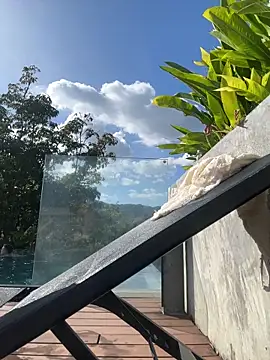 SunnyShiney online show from 02/12/26, 09:04