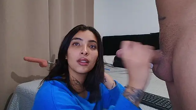 Snapshot of emmi_11 chatting on 03/08/26, 12:19 emmi 11 online show from 03/08/26, 12:19