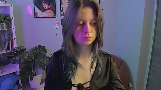 Snapshot of crazysound chatting on 03/11/26, 01:06 crazysound online show from 03/11/26, 01:06