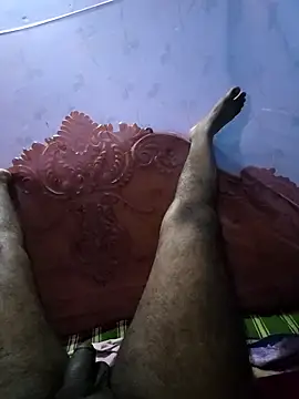 Snapshot of HotBoy_1274 chatting on 12/21/25, 06:15 HotBoy 1274 online show from 12/21/25, 06:15