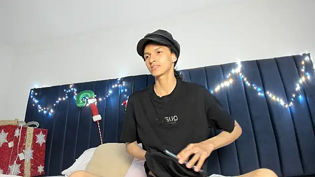 vannellope 96 online show from 12/19/25, 07:21