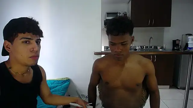 Snapshot of black_men9 chatting on 04/08/26, 10:21 black men9 online show from 04/08/26, 10:21