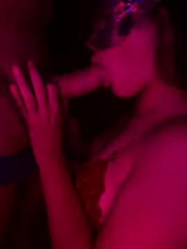 Snapshot of sextwox chatting on 01/11/26, 02:05 sextwox online show from 01/11/26, 02:05