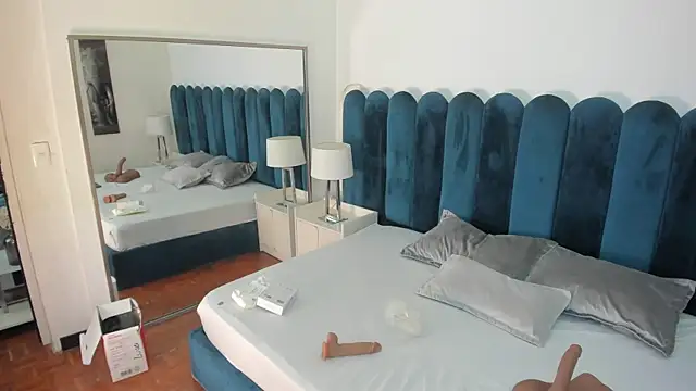 Scarlett  Noir online show from 04/14/26, 06:58