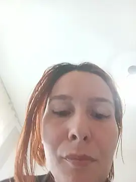 Atwsliiikizilll online show from 06/18/26, 07:41