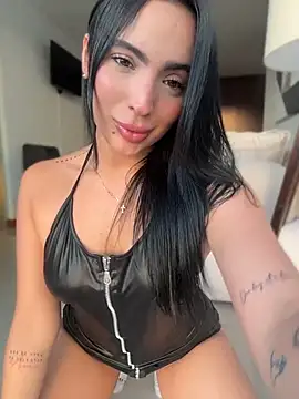 Snapshot of ValeriaTorress_ chatting on 04/11/26, 10:58 ValeriaTorress online show from 04/11/26, 10:58