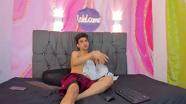 Hot Boys 69 online show from 02/01/26, 12:26