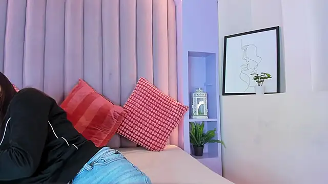 Miia Anderson online show from 02/24/26, 11:30