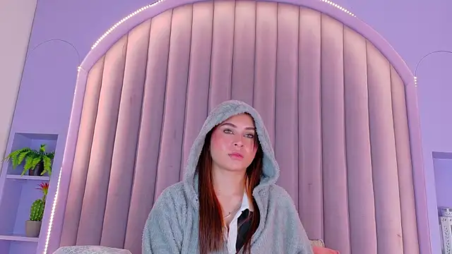 Miia Anderson online show from 04/17/26, 12:30