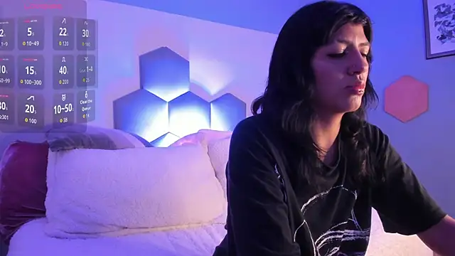 Snapshot of Isa_Winslow chatting on 12/20/25, 09:33 Isa Winslow online show from 12/20/25, 09:33