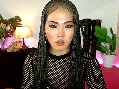 Ofeliagrace Hilton online show from 12/14/25, 08:09