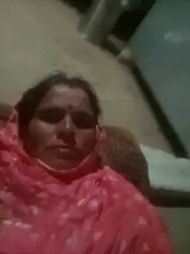 Snapshot of Pinki_rajak chatting on 03/08/26, 03:05 Pinki rajak online show from 03/08/26, 03:05