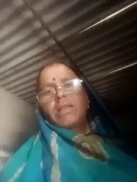 Snapshot of Pinki_rajak chatting on 03/19/26, 05:22 Pinki rajak online show from 03/19/26, 05:22