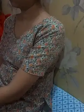 Snapshot of guddi_Jaaneman chatting on 07/07/26, 06:05 guddi Jaaneman online show from 07/07/26, 06:05