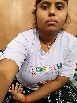 Snapshot of Chori-R-I-T-I-KA chatting on 12/22/25, 08:44 Chori-R-I-T-I-KA online show from 12/22/25, 08:44