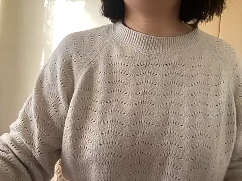 Snapshot of shiori_dayo chatting on 12/21/25, 11:34 shiori dayo online show from 12/21/25, 11:34