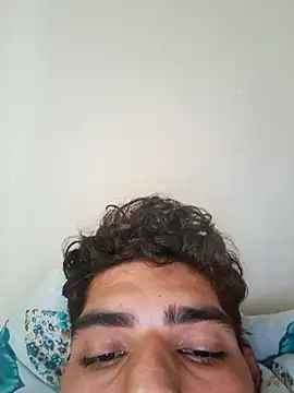 VienneseBoldness online show from 12/17/25, 06:03