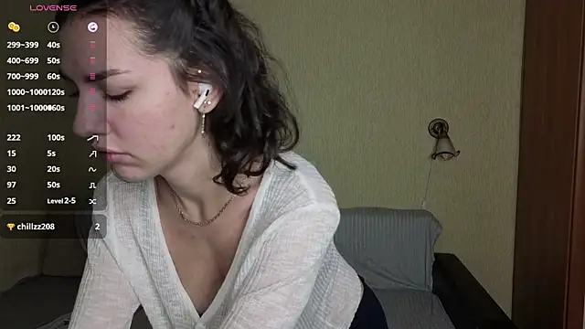 OdetteWitschi online show from 07/16/26, 05:46