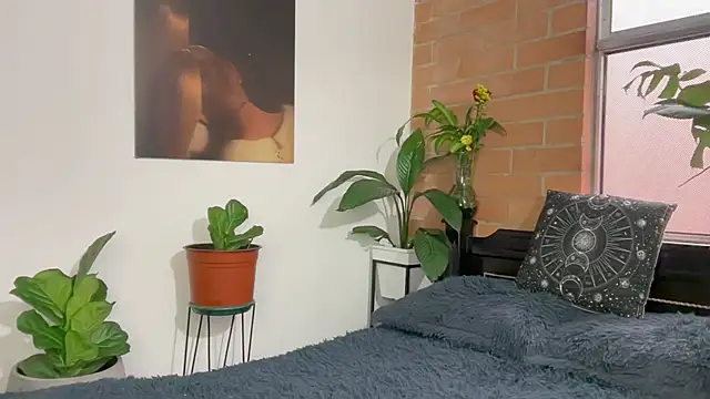 Snapshot of Andy_Belier23 chatting on 03/06/26, 12:34 Andy Belier23 online show from 03/06/26, 12:34