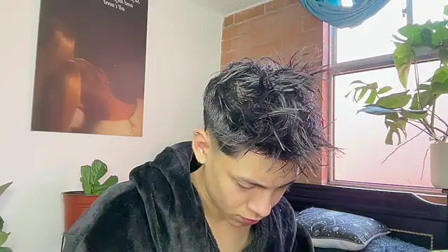 Snapshot of Andy_Belier23 chatting on 03/07/26, 12:35 Andy Belier23 online show from 03/07/26, 12:35