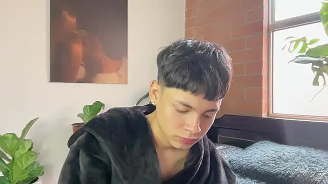 Snapshot of Andy_Belier23 chatting on 03/09/26, 01:04 Andy Belier23 online show from 03/09/26, 01:04