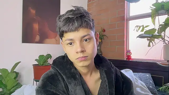 Snapshot of Andy_Belier23 chatting on 03/13/26, 12:56 Andy Belier23 online show from 03/13/26, 12:56