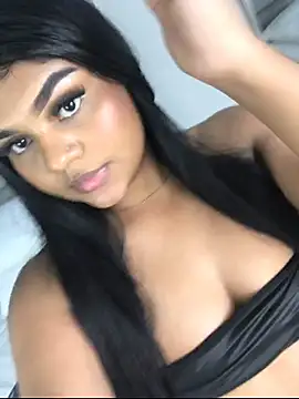 SalomeReed online show from 12/15/25, 04:55