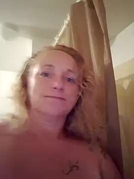Snapshot of gailbee12 chatting on 07/01/26, 05:20 gailbee12 online show from 07/01/26, 05:20