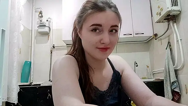 Snapshot of MaoBuyck chatting on 12/14/25, 09:19 MaoBuyck online show from 12/14/25, 09:19