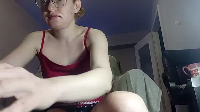 Snapshot of Alice_newhome chatting on 04/09/26, 03:39 Alice newhome online show from 04/09/26, 03:39