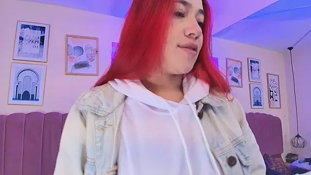 Snapshot of Celestee15_ chatting on 06/11/26, 11:19 Celestee15 online show from 06/11/26, 11:19