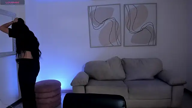 ValeriaRossi  online show from 01/11/26, 11:26