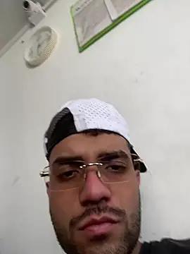 jamess 0 online show from 02/23/26, 07:33